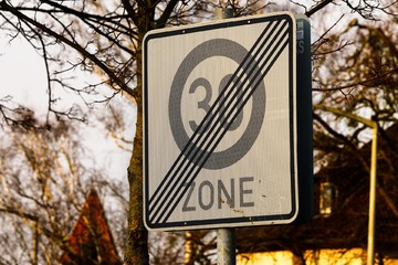 Bild der Petition 30er Zonen Wahnsinn auf Hauptverkehrsstraßen muss aufhören