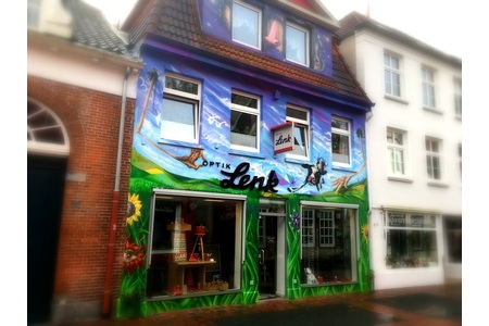 Bild der Petition Aurich muss "ARTig" bleiben. Zusammen für den Erhalt der "Graffiti" Fassade am Lenk Gebäude