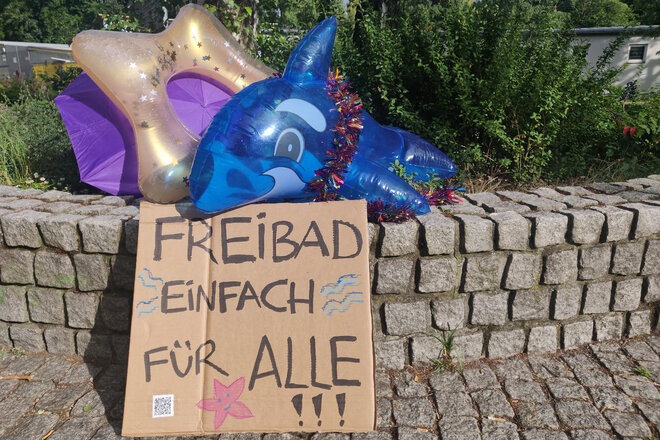 Freibad Einfach F r Alle Gegen Ausschluss Durch Online Ticket Zwang freibad-einfach-f-r-alle-gegen-ausschluss-durch-online-ticket-zwang