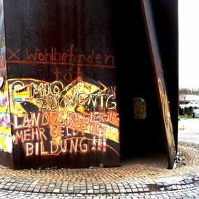 Bild der Petition Gegen Fakultätsschließungen - Für eine umfassende akademische Grundversorgung im Saarland