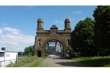 Bild der Petition Gemeinsamer Haltepunkt von MOIA und HVV Hop an der "Brücke des 17. Juni"