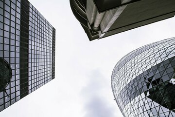 Bild der Petition Kauf/ Miete v. Wohnraum bezahlbar machen / Stopp der Steuerabschreibung für leere Büroimmobilien