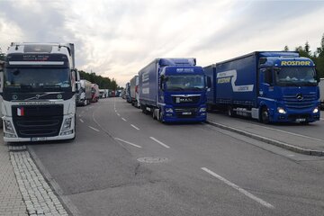 Bild der Petition LKW-Nachtfahrverbot und Erweitertes LKW-Fahrverbot an den Wochenenden auf der B 174/Südring