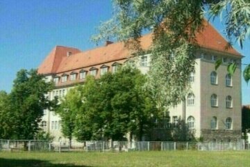 Bild der Petition Neubau für die KGS Hutten in Halle - Gegen Sparmaßnahmen auf Kosten der Zukunft unserer Kinder