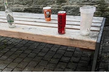 Bild der Petition Sauberkeit und Sicherheit am Eingangsvorplatz der Kronthal-Schule – Bitte um Unterstützung