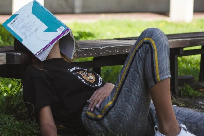 Schulbeginn 1 oder 2 Stunden später - Online-Petition
