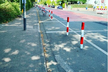 Bild der Petition Stopp der Poller und Fahrradständer Installationen auf Kosten der Parkplatzsituation FFM Nordend!