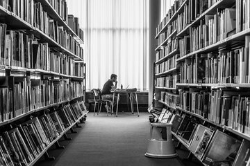 Bild der Petition Stop the deterioration of our study conditions at Goethe University!