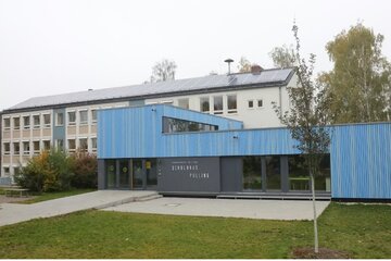 Bild der Petition Unterschriftensammlung für den Erhalt des Pullinger Schulhauses