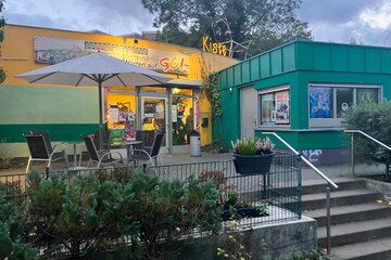 Bild der Petition Verhinderung der Schließung „Kino Kiste Hellersdorf“ zur Nutzung als Ausweichquartiers